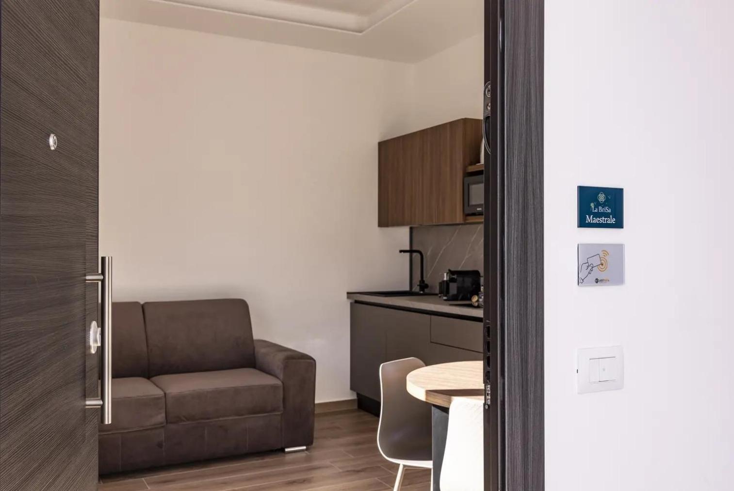 La Brisa Aparthotel กาโปดอร์ลันโด ภายนอก รูปภาพ